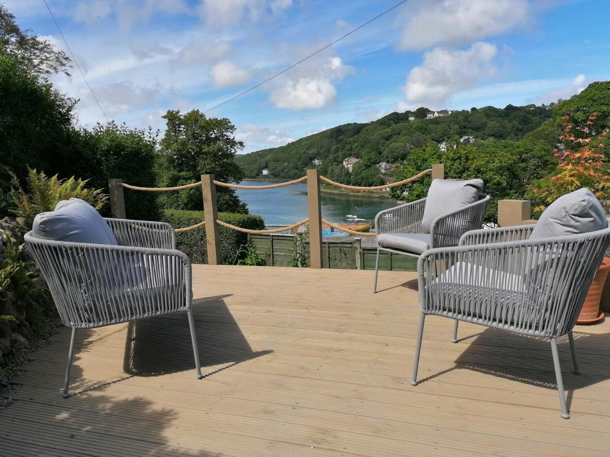 Schooner Point Guest House Лу Экстерьер фото